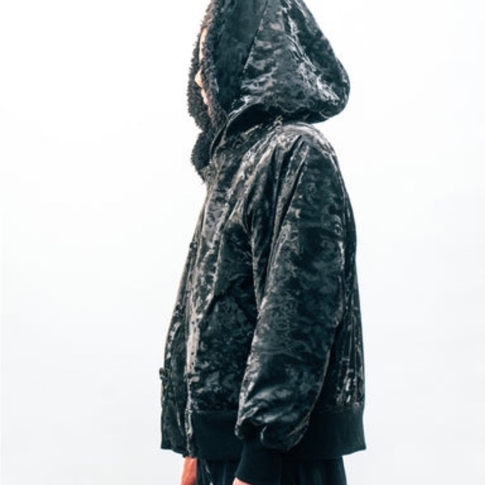 Fried Rice NYC Reversible Utility Coat | Unisex | Zip Hood | Sherpa - Picture 7 of 16